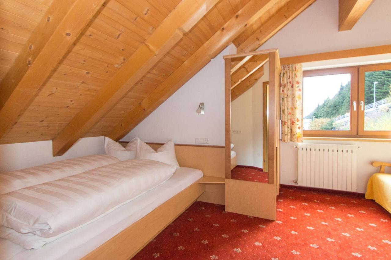 Hotel Garni Foersterheim Ischgl Esterno foto